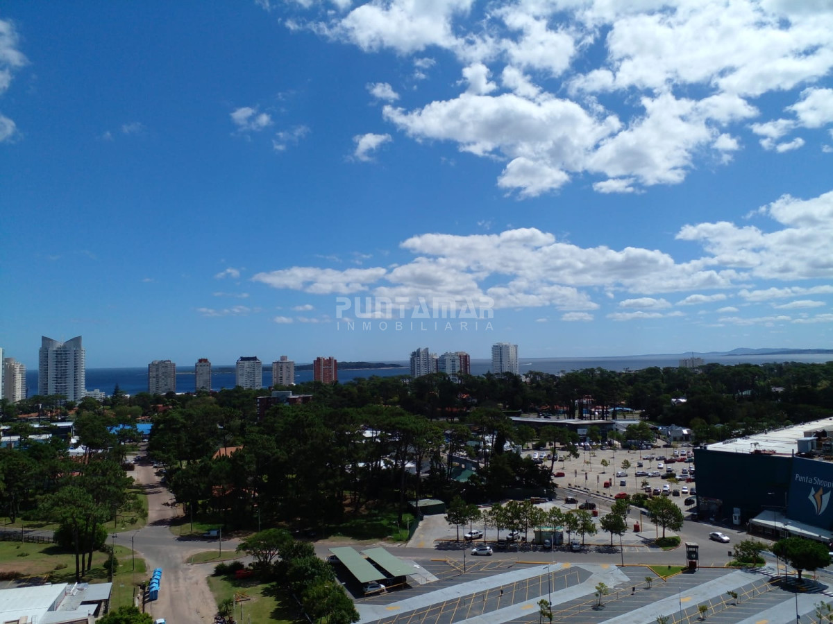 Apartamento ID.212573 - ALQUILER INVERNAL DEPARTAMENTO DE UN DORMITORIO EN EDIFICIO DE CATEGORÍA