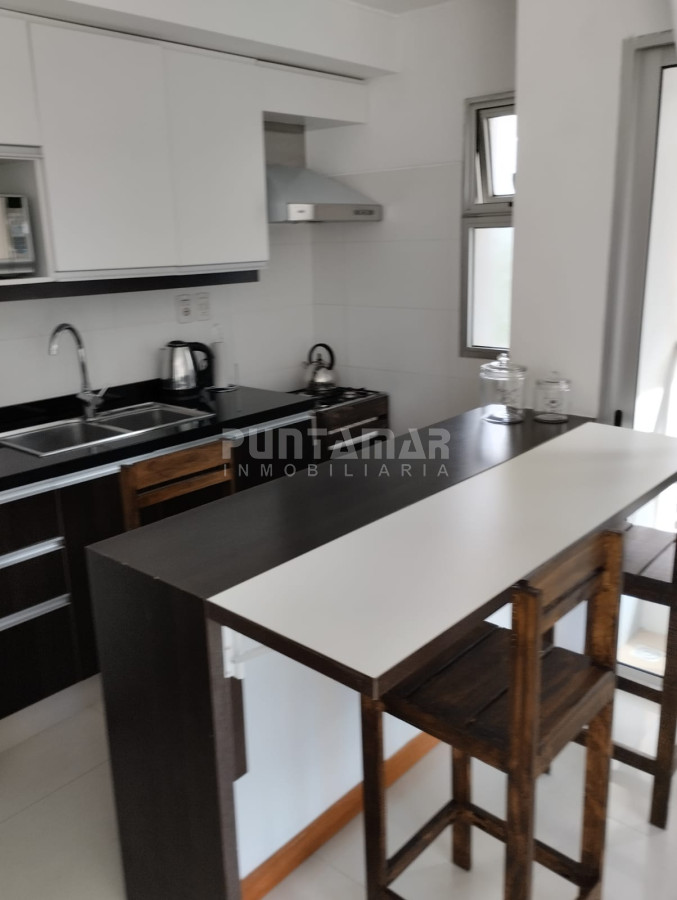 Apartamento ID.3061 - MONOAMBIENTE MUY LUMINOSO EN LA BRAVA