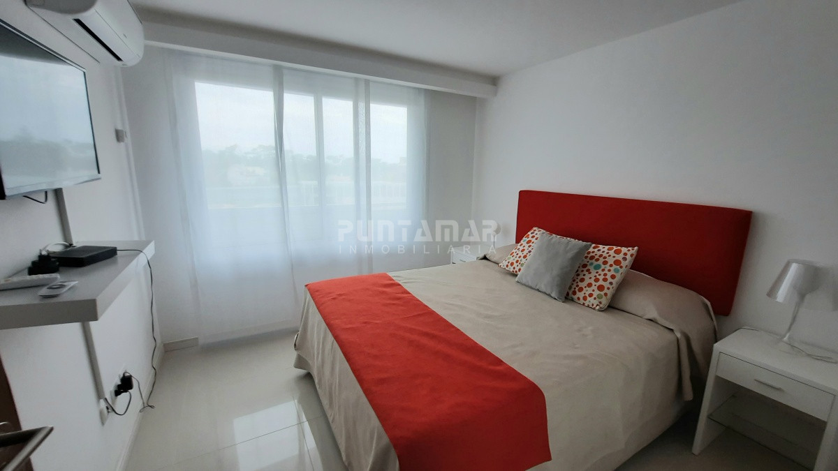 Apartamento ID.212793 - DEPARTAMENTO DE 3 DORMITORIOS EN EDIFICIO DE CATEGORIA 