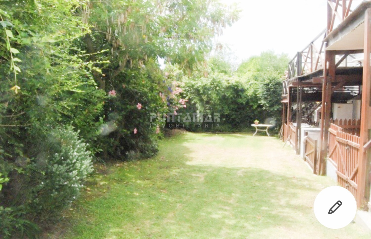 Apartamento ID.13039 - Frente a la playa en La Barra, 3 dormitorios *