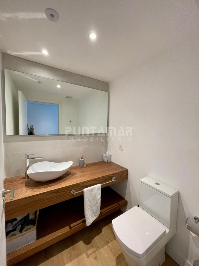 Apartamento ID.213478 - EXCLUSIVO DEPARTAMENTO DE 2 DORMITORIOS EN SUITE EN EDIFICIO DE CATEGORIA