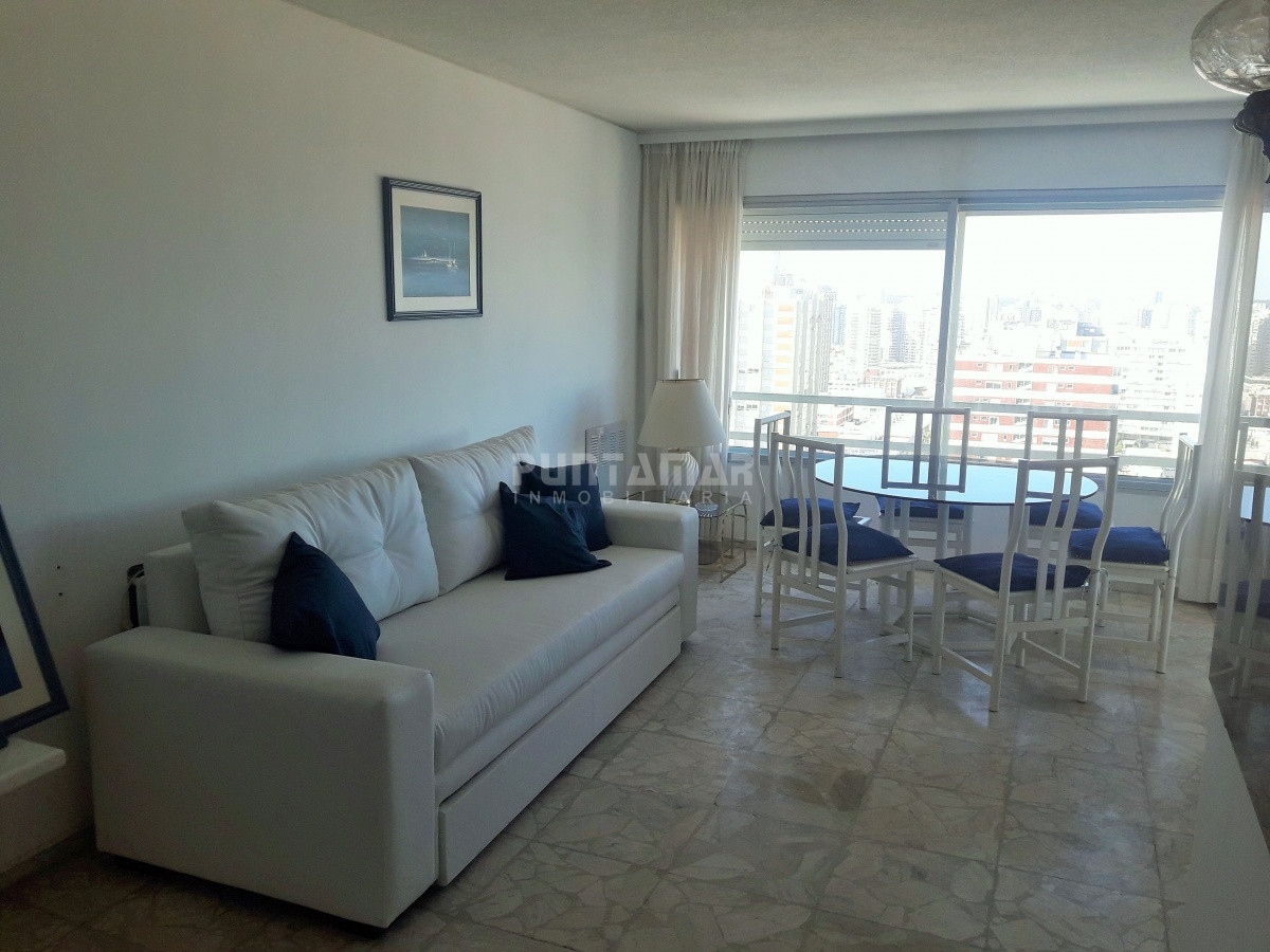 Apartamento ID.211860 - PENTHOUSE DE 2 DORMITORIOS CON GRAN VISTA AL MAR 