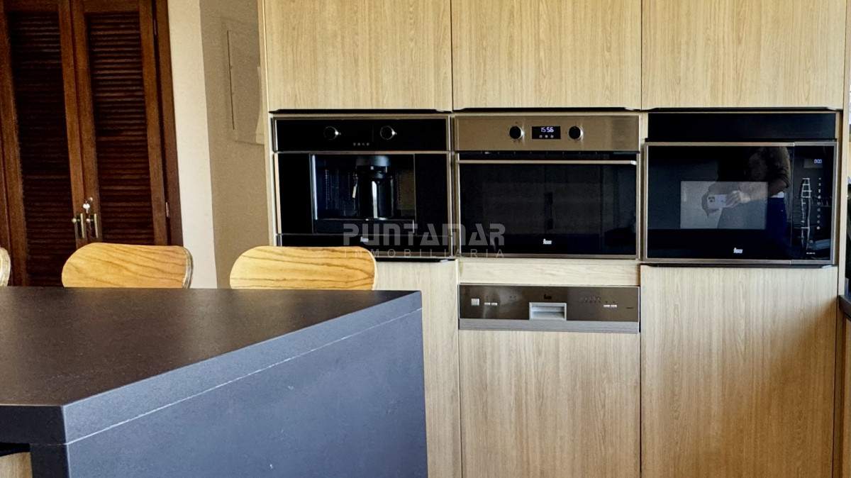 Apartamento ID.213519 - HERMOSO APARTAMENTO EN ZONA ROOSEVELT DE 3 DORMITORIOS 