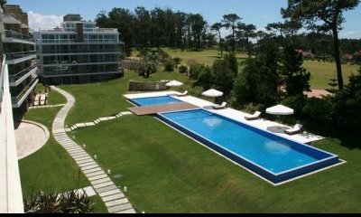 APARTAMENTO DE 2 DORMITORIOS EN SUITE Y TERRAZA CON PARRILLERO PROPIO