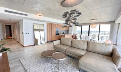 ESPECTACULAR DEPARTAMENTO DE 3 DORMITORIOS EN EDIFICIO SURFSIDE