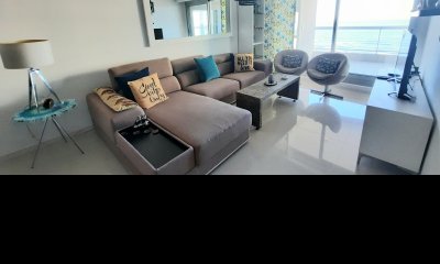APARTAMENTO EN EDIFICIO DE CATEGORIA CON VISTA AL MAR