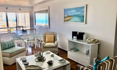 APARTAMENTO EN VENTA EN LA PENINSULA, 3 DORMITORIOS, 1 EN SUITE, 2 BAÑOS, LIVING COMEDOR Y BALCON