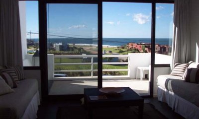 APARTAMENTO EN VENTA ZONA DE MANANTIALES CERCA DE LA PLAYA