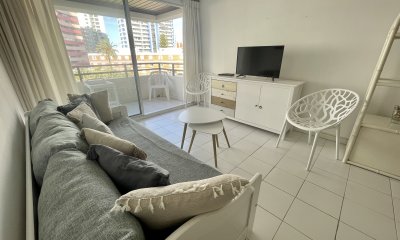 VENTA Y ALQUILER DEPARTAMENTO EN PUNTA DEL ESTE 1 DORMITORIO CON PISCINA