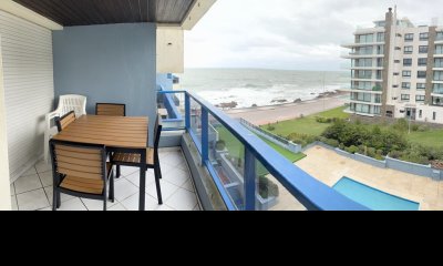 VENTA DE DEPARTAMENTO DOS DORMITORIOS FRENTE AL MAR