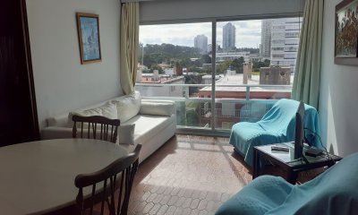 APARTAMENTO EN VENTA FRENTE AL MAR