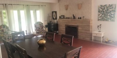 casa de 3 plantas en parada 7 de la mansa, con 4 dormitorios y dependencia de servicio - pmi212770c