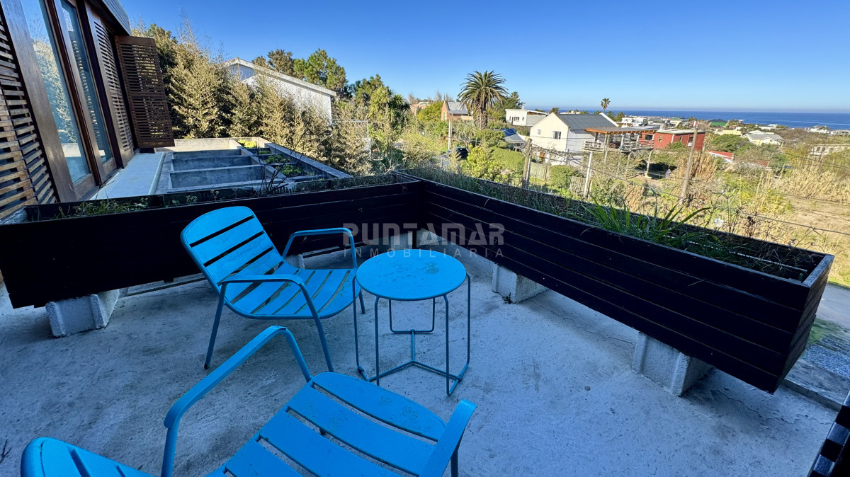 Casa ID.212719 - ALQUILER  CASA DE 4 DORMITORIOS  EN EN EL CHORRO  CON PISCINA