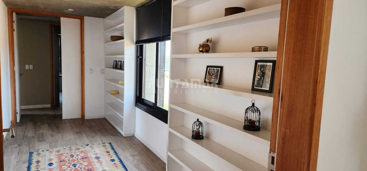 Casa ID.212882 - Casa en venta y alquiler en Pueblo Mio