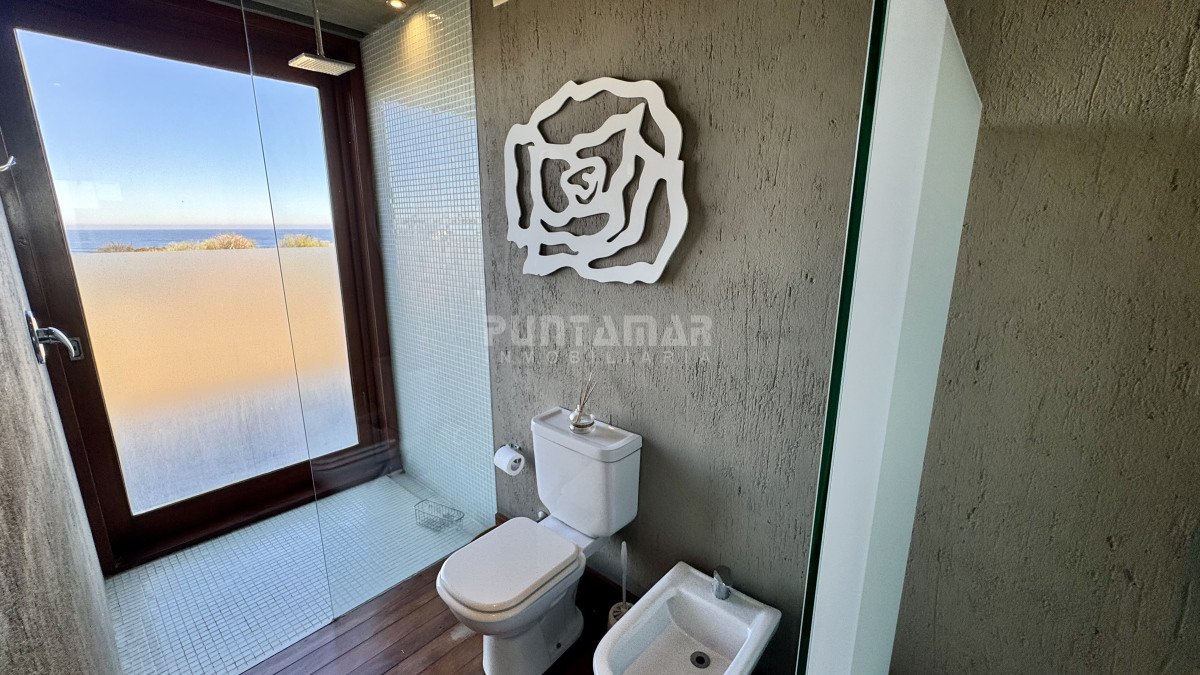 Casa ID.212719 - ALQUILER  CASA DE 4 DORMITORIOS  EN EN EL CHORRO  CON PISCINA