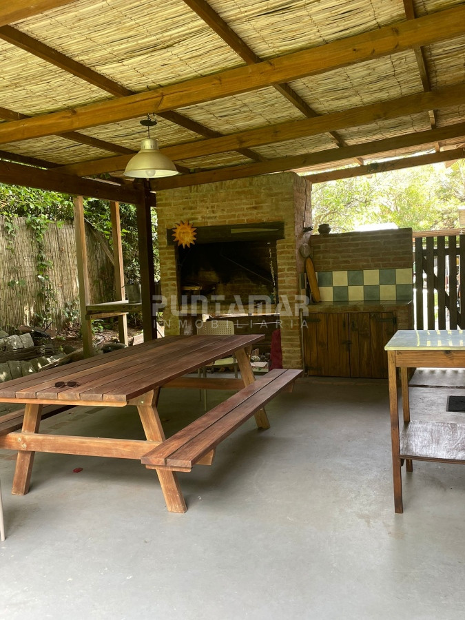 Casa ID.210620 - CALIDA CASA EN SAN RAFAEL ALQUILER A METROS DEL MAR