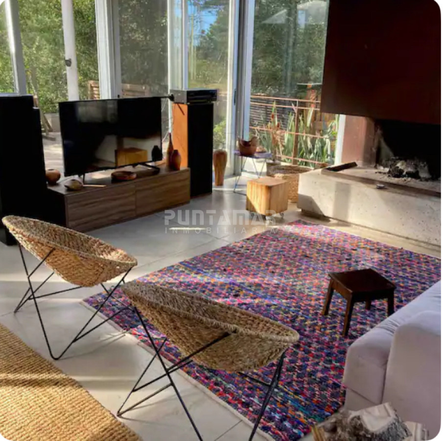 Casa ID.213486 - Casa moderna en alquiler en Montoya