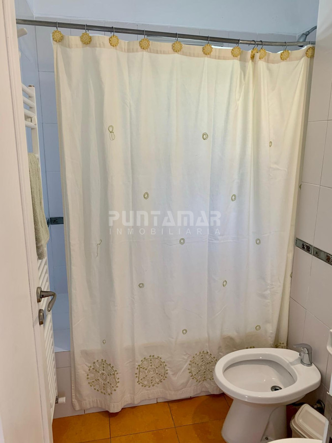 Casa ID.211117 - HERMOSA CASA DE 3 DORMITORIOS EN MONTOYA CON PISCINA Y A METROS DE LA PLAYA