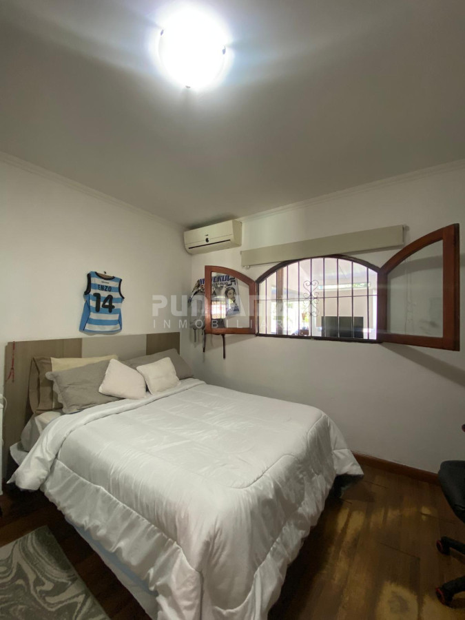 Casa ID.213466 - HERMOSA CASA EN PINARES P35 PUNTA DEL ESTE ALQUILER 