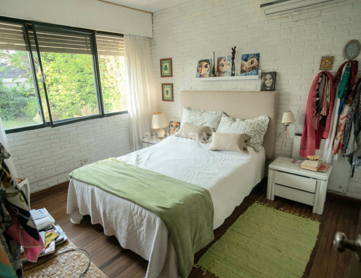 Casa ID.210337 - CASA DE 2 PLANTAS CON 4 DORMITORIOS EN LA MANSA