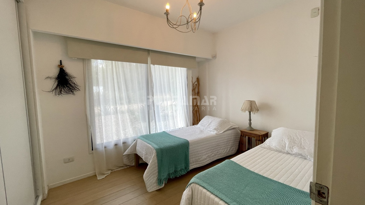 Casa ID.213215 - HERMOSA CASA 2 DORMITORIOS EN LA BARRA A METROS DE MEDIALUNAS CALENTITAS