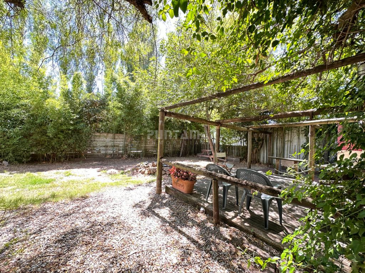 Casa ID.210240 - ALQUILER ANUAL EN LA BARRA 3 DORMITORIOS