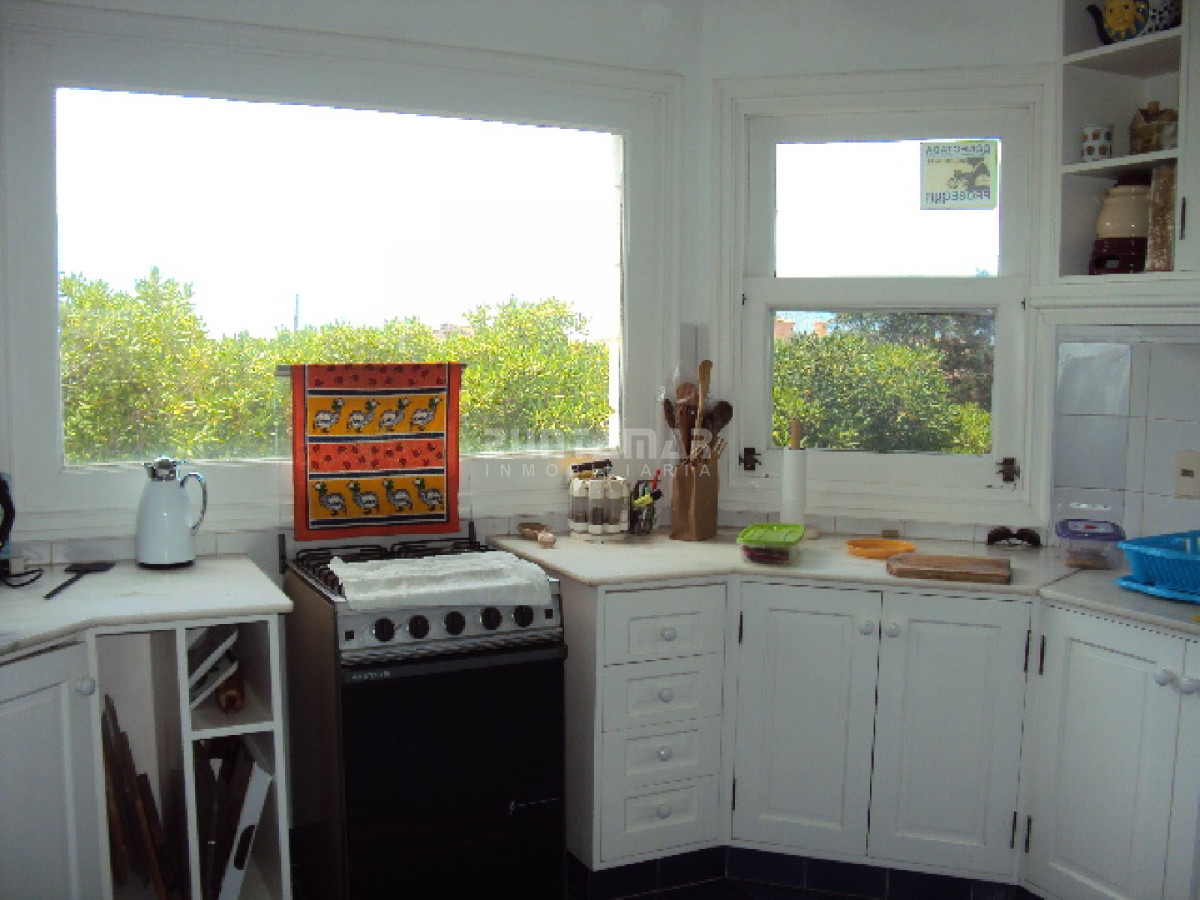 Casa ID.211703 - Casa en Punta Piedras, Manantiales, 4 dormitorios y piscina