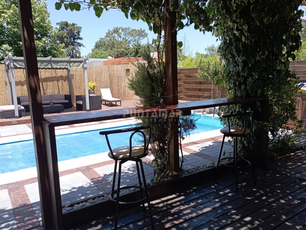 Casa ID.210984 - CASA EN ALQUILER 3 DORMITORIOS EN LA BARRA 