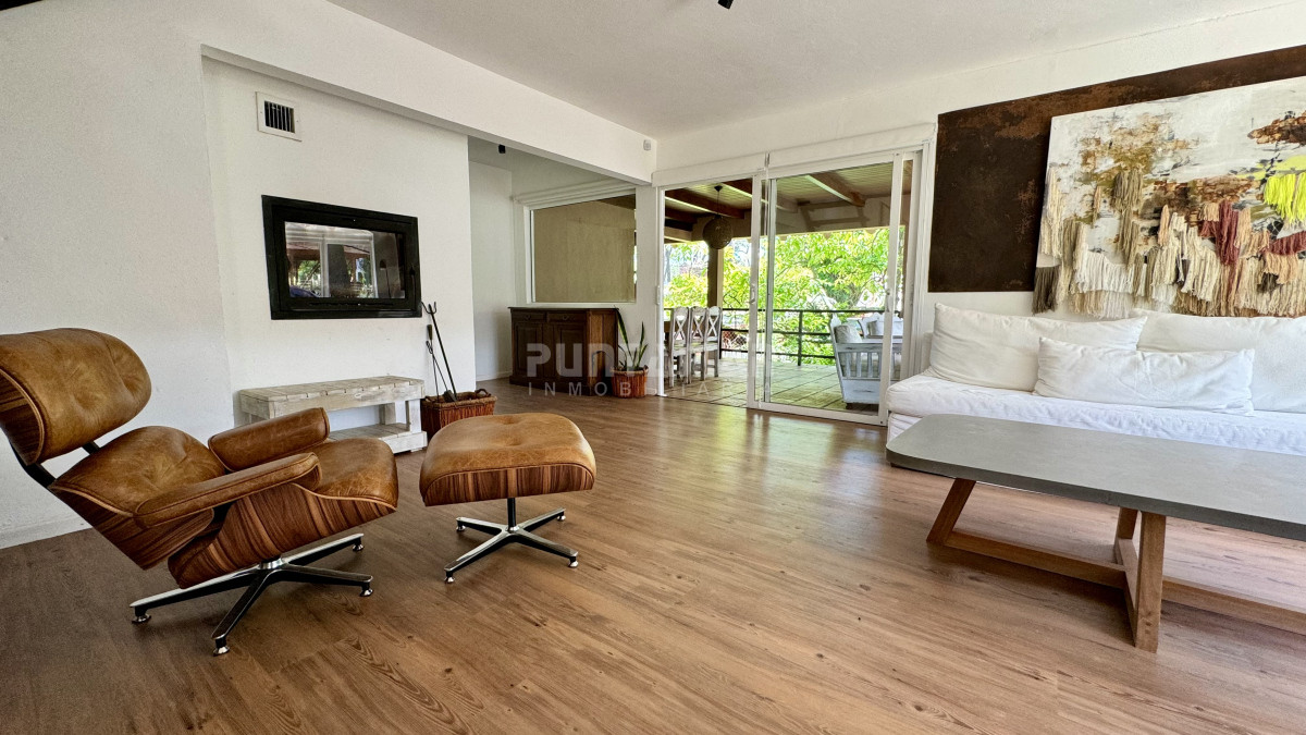 Casa ID.210909 - MUY LINDA CASA EN MONTOYA DE 3 DORMITORIOS Y CASA DE HUESPEDES INDEPENDIENTE 