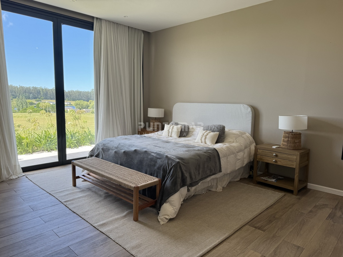 Casa ID.212882 - Casa en venta y alquiler en Pueblo Mio