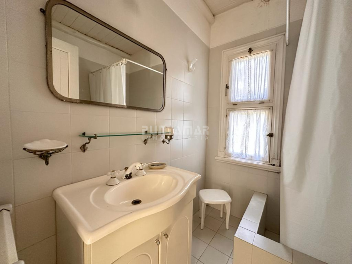 Casa ID.213173 - ALQUILER MUY LINDA CASA DE 4 DORMITORIOS EN MANANTIALES