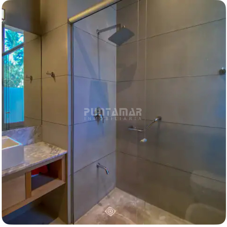 Casa ID.213486 - Casa moderna en alquiler en Montoya