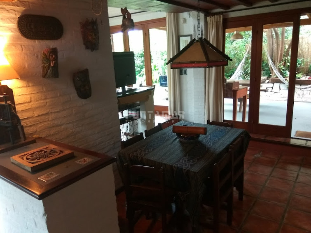 Casa ID.210620 - CALIDA CASA EN SAN RAFAEL ALQUILER A METROS DEL MAR