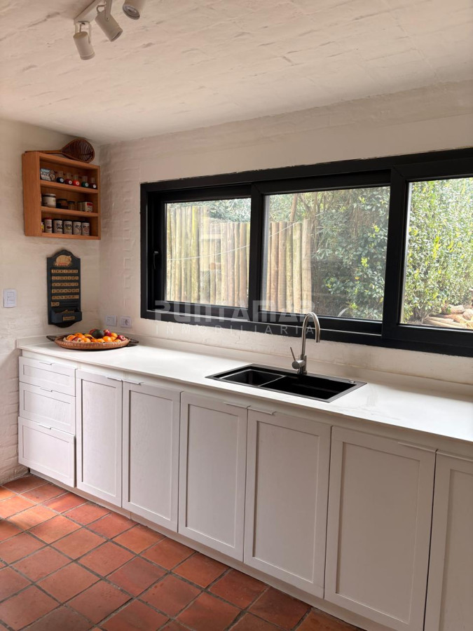 Casa ID.213759 - Casa en alquiler en La Barra