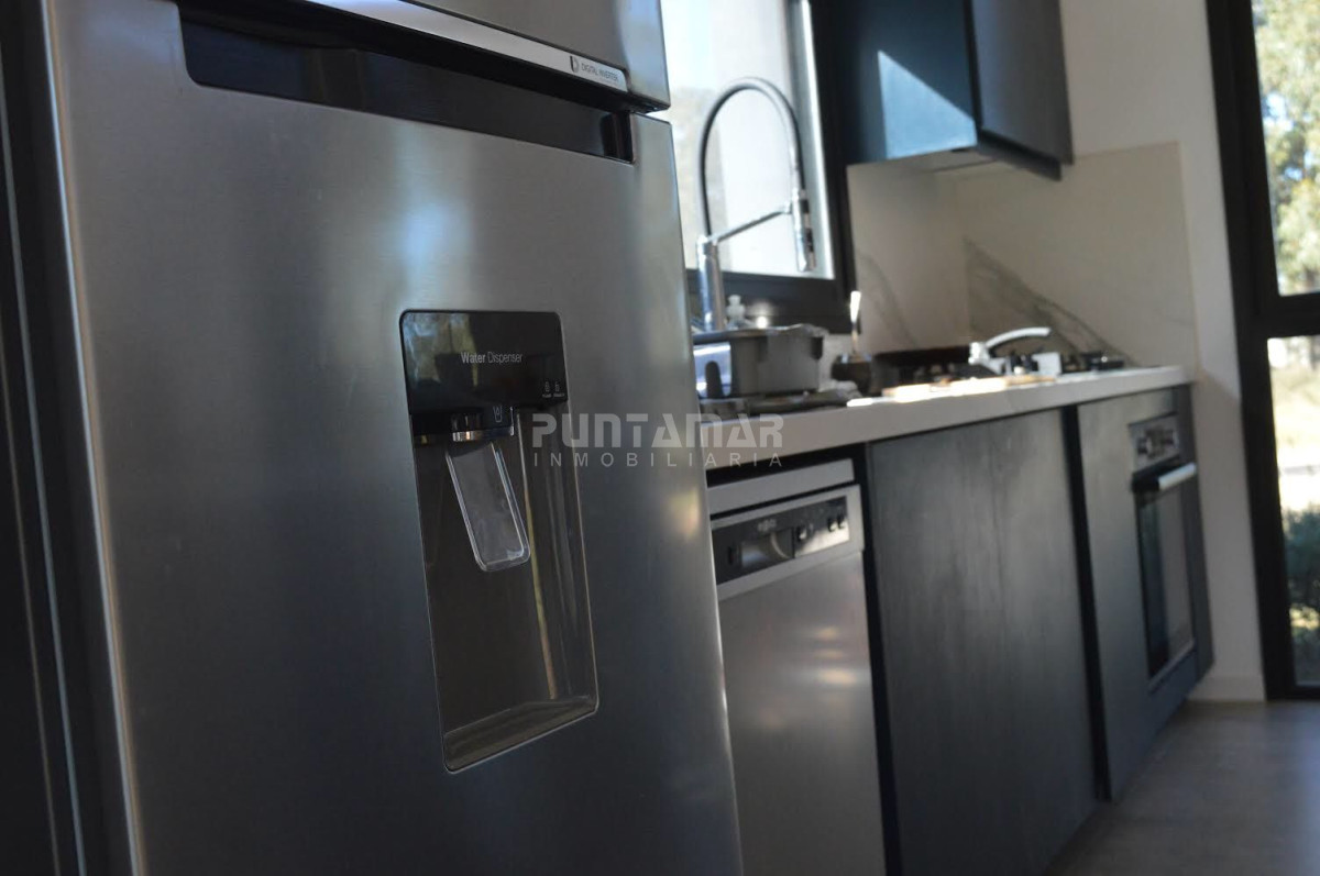 Casa ID.212843 - MODERNA CASA DE 3 DORMITORIOS EN ALQUILER EN BARRIO CERRADO POLO DEL ESTE