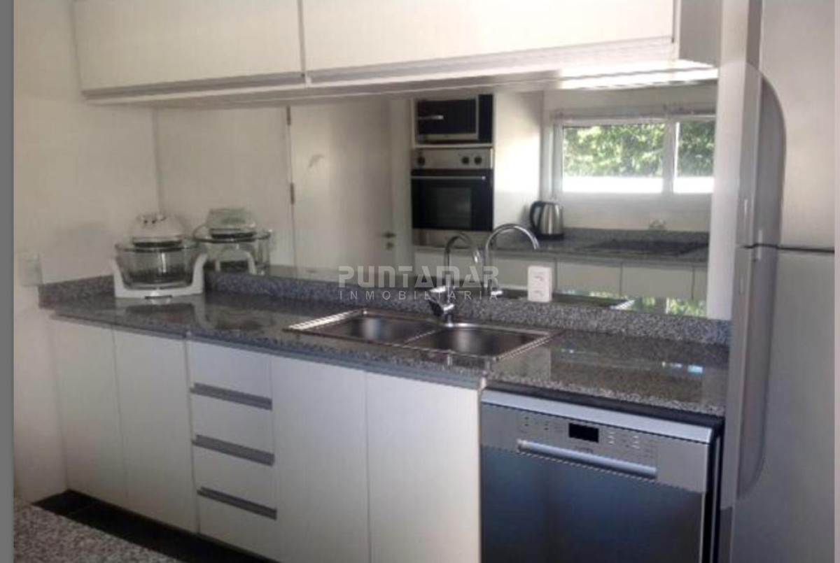 Casa ID.212225 - DIVINA CASA EN UN ENTORNO DE NATURALEZA , CERCA DE LA PLAYA , MONTOYA LA BARRA