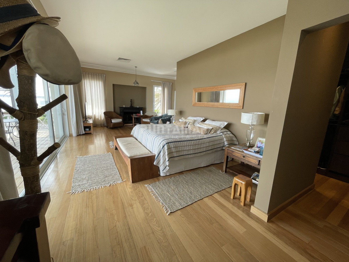 Casa ID.212407 - CASA EN ALQUILER EN LA PENÍNSULA FRENTE AL MAR