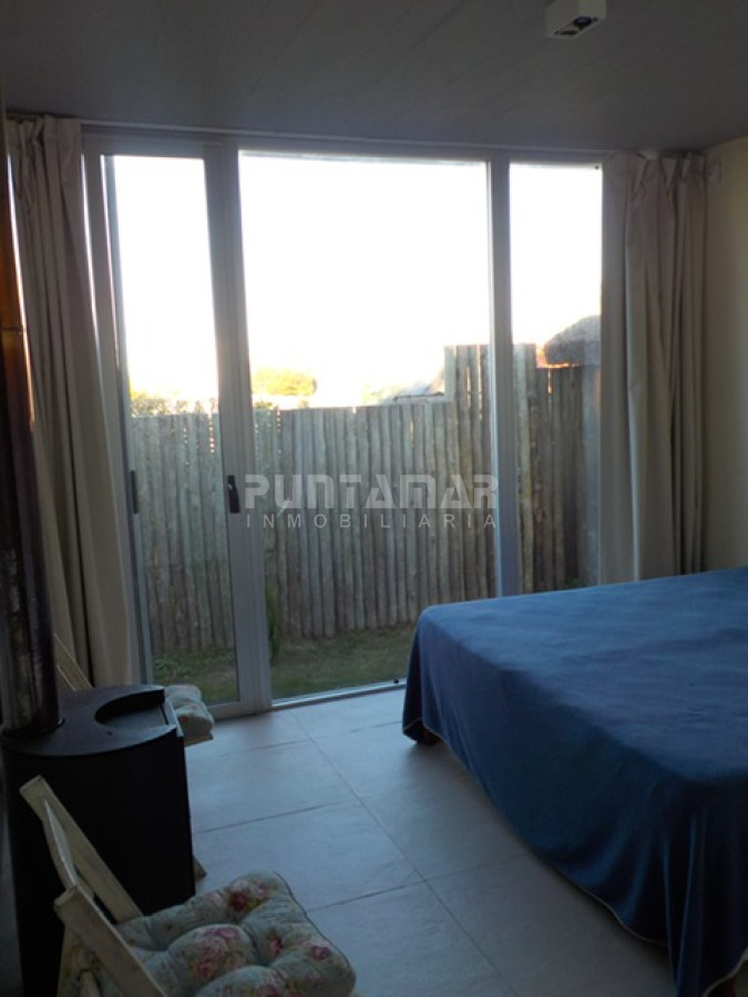 Casa ID.211105 - MODERNA CASA DE 4 DORMITORIOS EN EL CORAZON DE MANANTIALES 