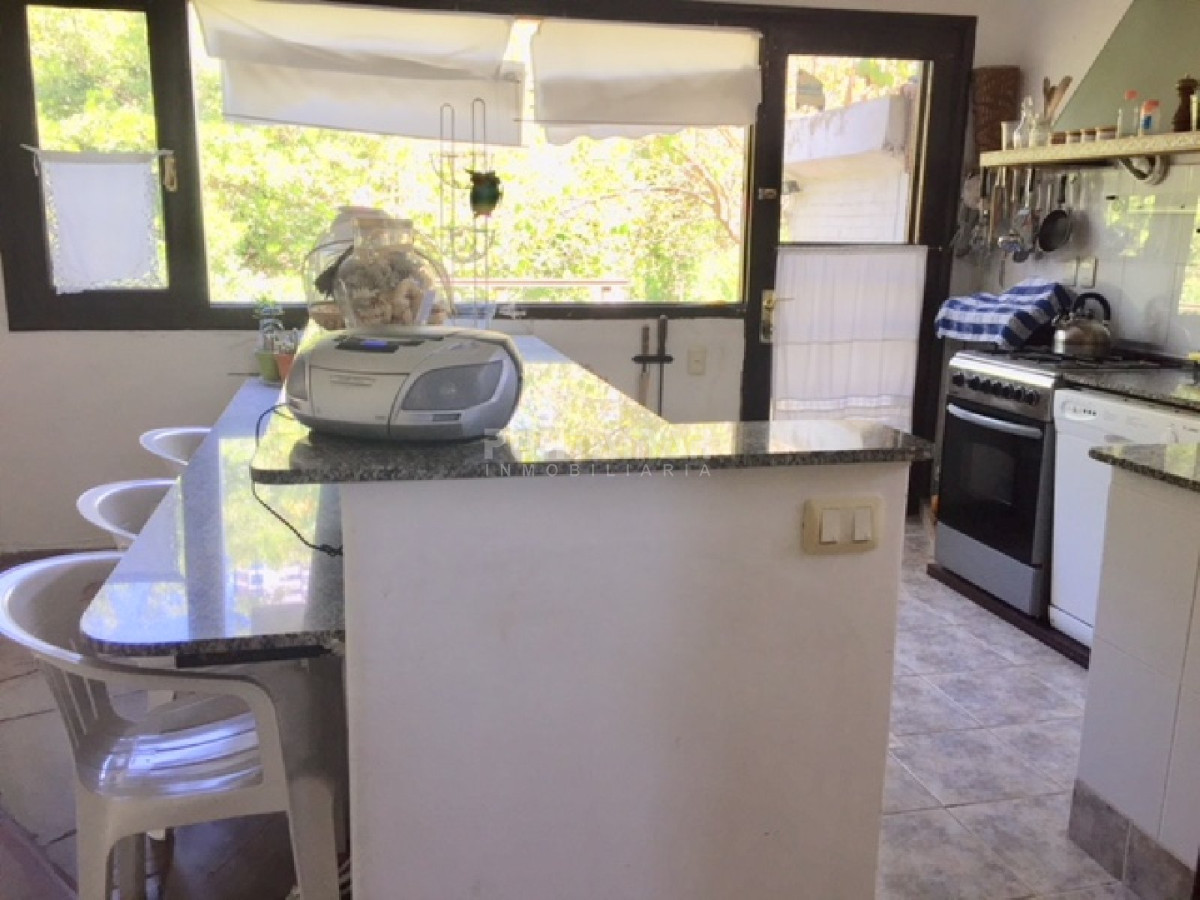 Casa ID.211724 - VENTA DE CASA EN SAN RAFAEL  6 DORMITORIOS 