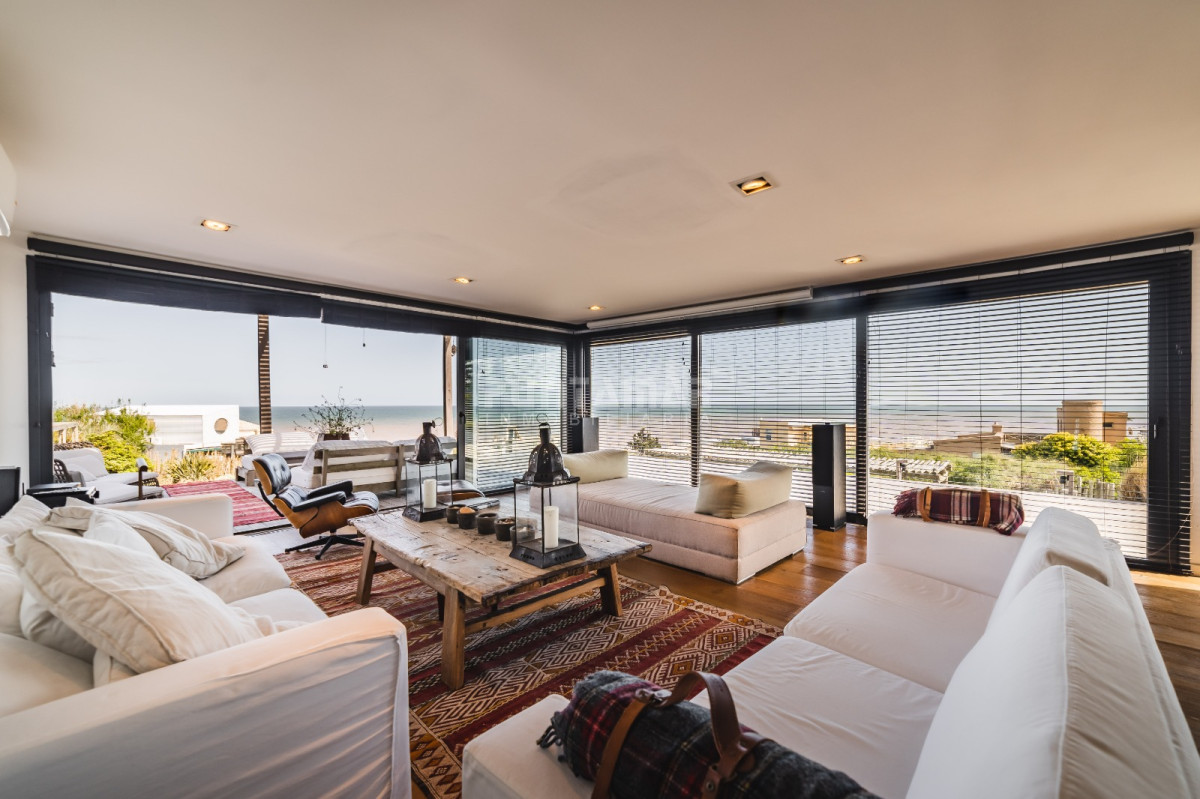 Casa ID.213544 - ESPECTACULAR CASA EN EL CHORRO CON PISCINA Y VISTA AL MAR