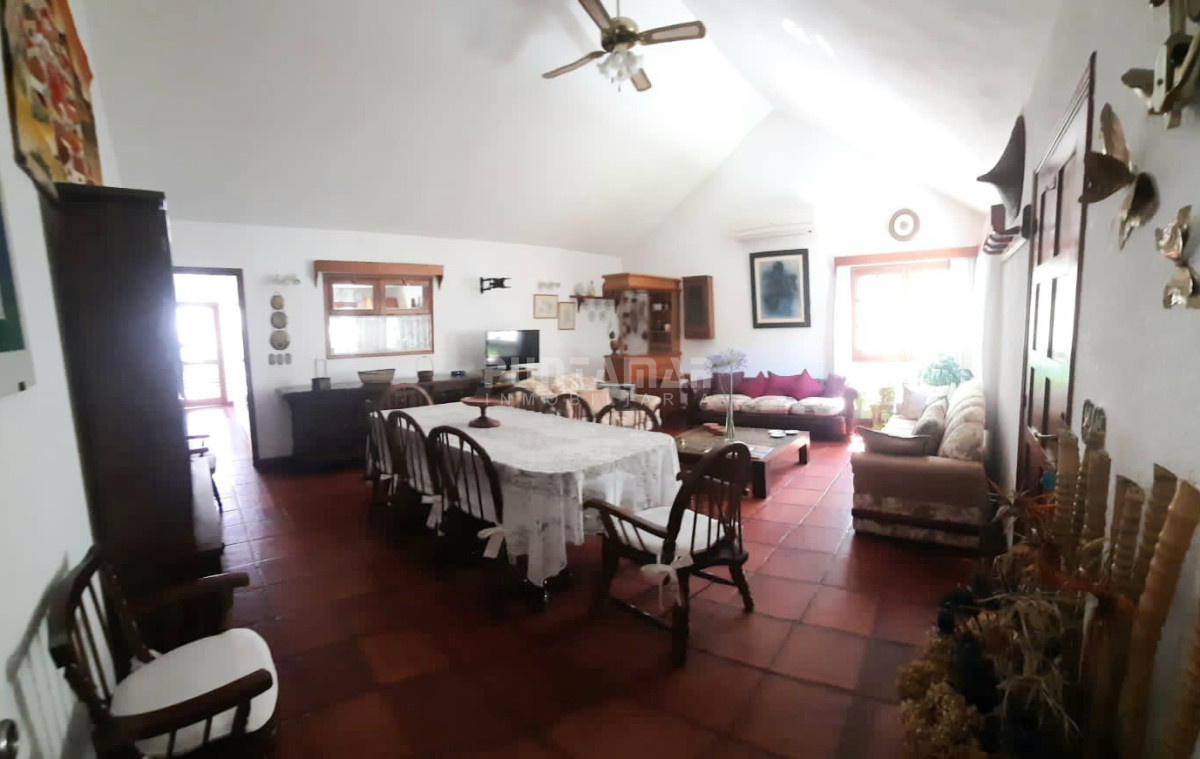 Casa ID.212863 - MUY LINDA CASA EN LA BARRA CON TERRAZA Y PARRILLERO