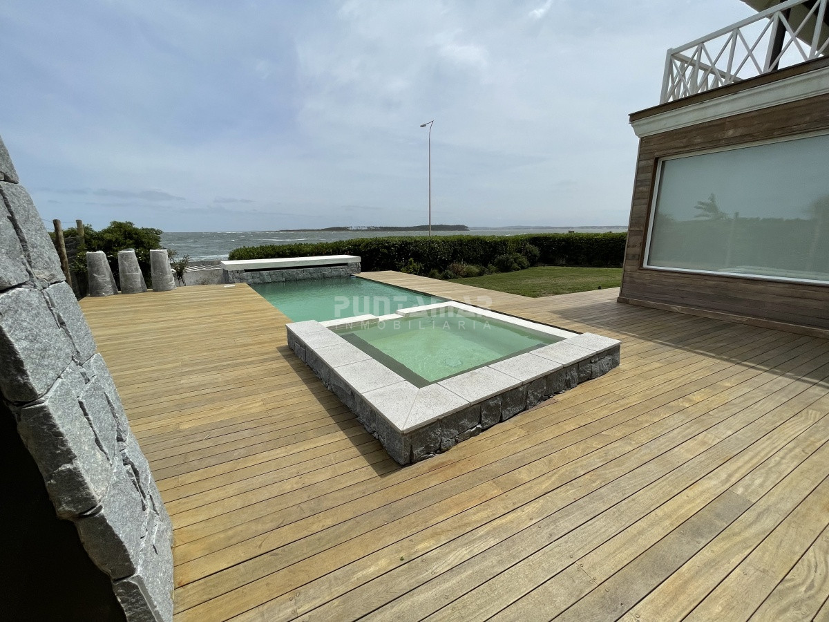 Casa ID.212407 - CASA EN ALQUILER EN LA PENÍNSULA FRENTE AL MAR