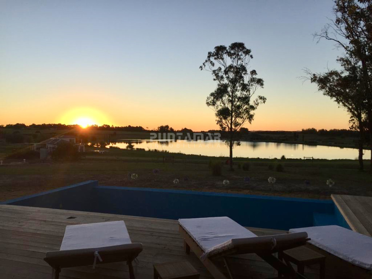 Casa ID.211804 - Casa en alquiler en Pueblo Mio