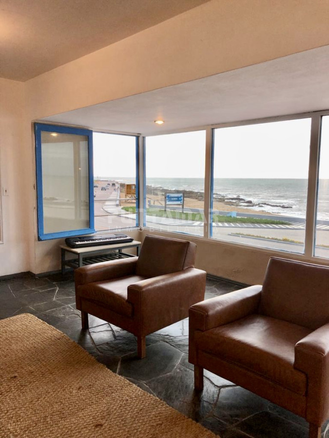 Casa ID.213178 - ALQUILER ESPECTACULAR CASA DE 4 DORMITORIOS FRENTE AL MAR