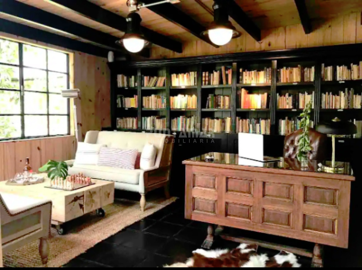 Casa ID.213430 - ALQUILER DE IMPORTANTE CASA EN MONTOYA