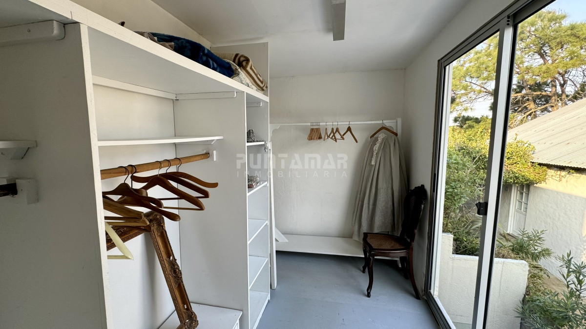 Casa ID.213291 - MUY LINDA CASA A METROS DEL MAR EN EL CORAZON DE LA BARRA 