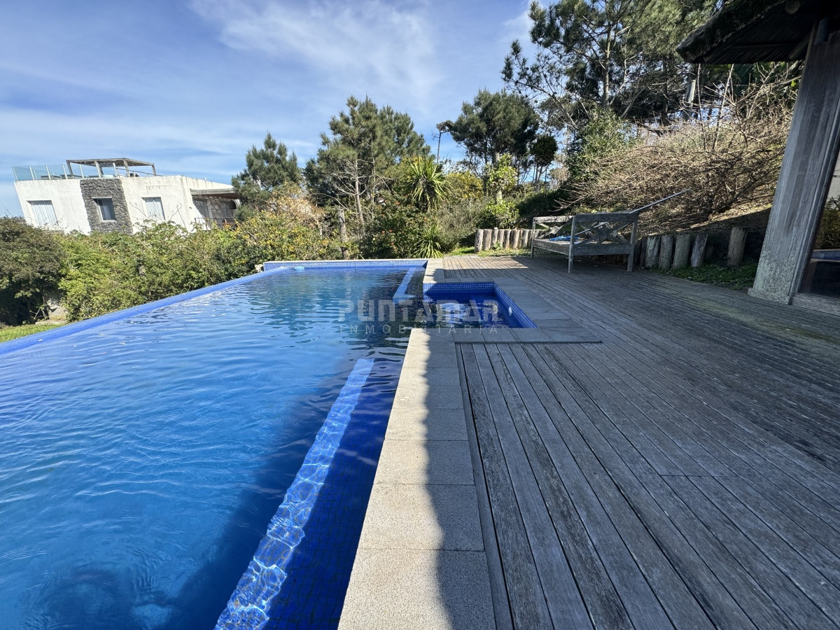 Casa ID.210864 - ESPECTACULAR CASA EN MONTOYA DE 3DORMITORIOS Y PISCINA 