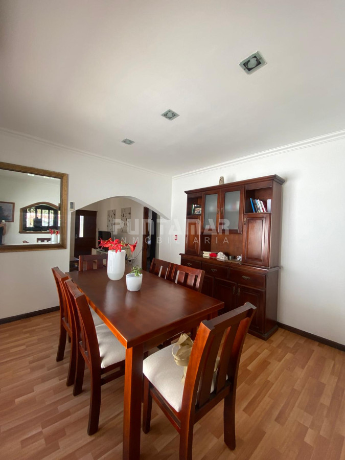 Casa ID.213466 - HERMOSA CASA EN PINARES P35 PUNTA DEL ESTE ALQUILER 