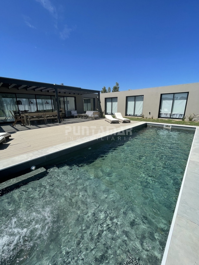 Casa ID.212764 - CASA EN BARRIO PRIVADO PUEBLO MÍO