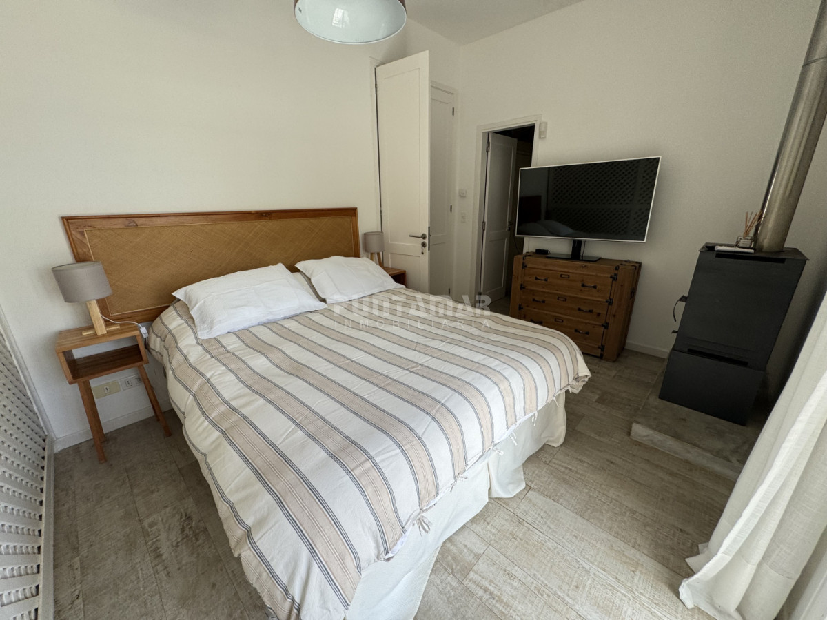 Casa ID.210767 - Casa en alquiler en Montoya, La Barra, 4 dormitorios 